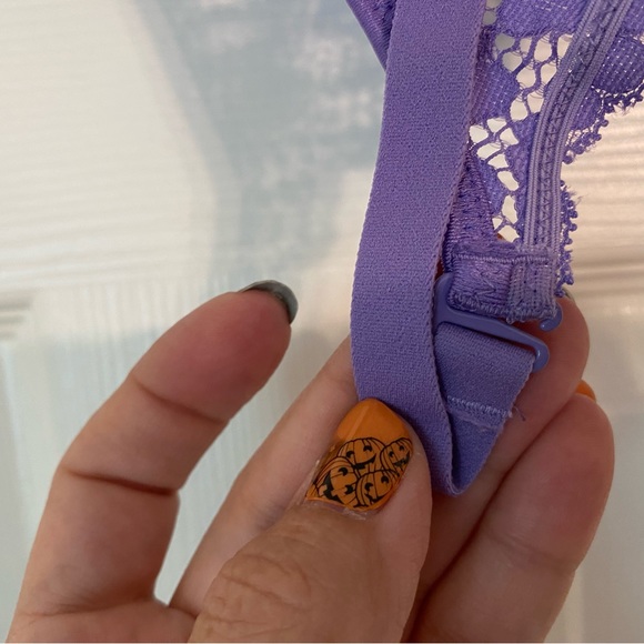 Maidenform Bra 38D - Picture 4 of 7